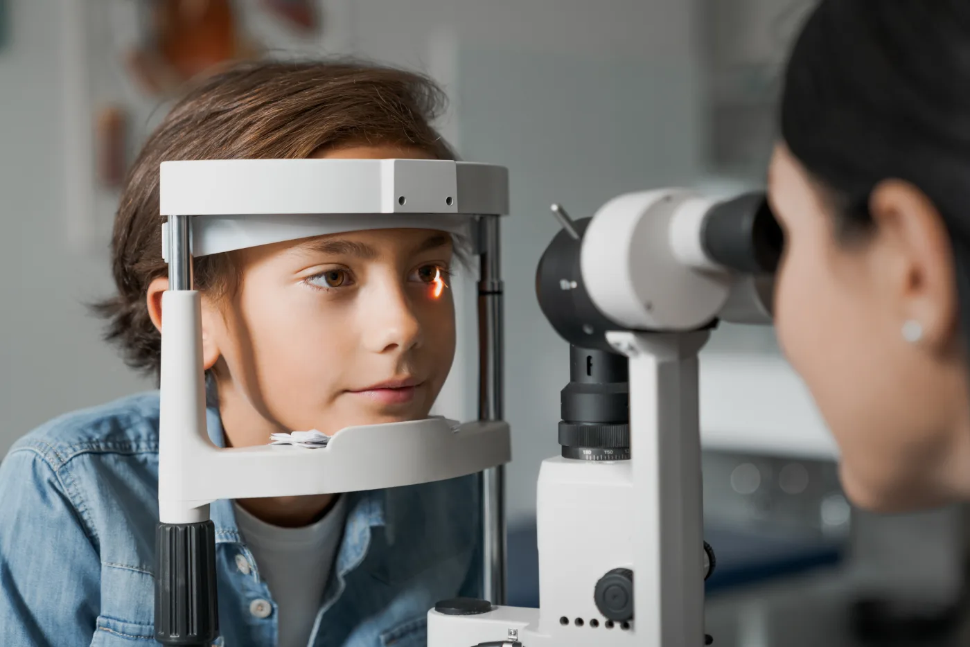 Why Are My Child's Contact Lenses Uncomfortable?